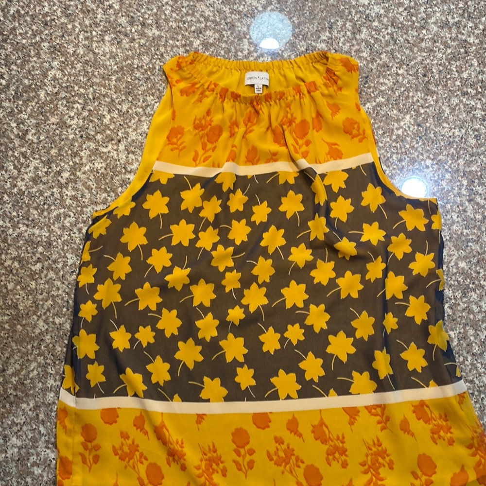 Gibson Latimer sleeveless blouse